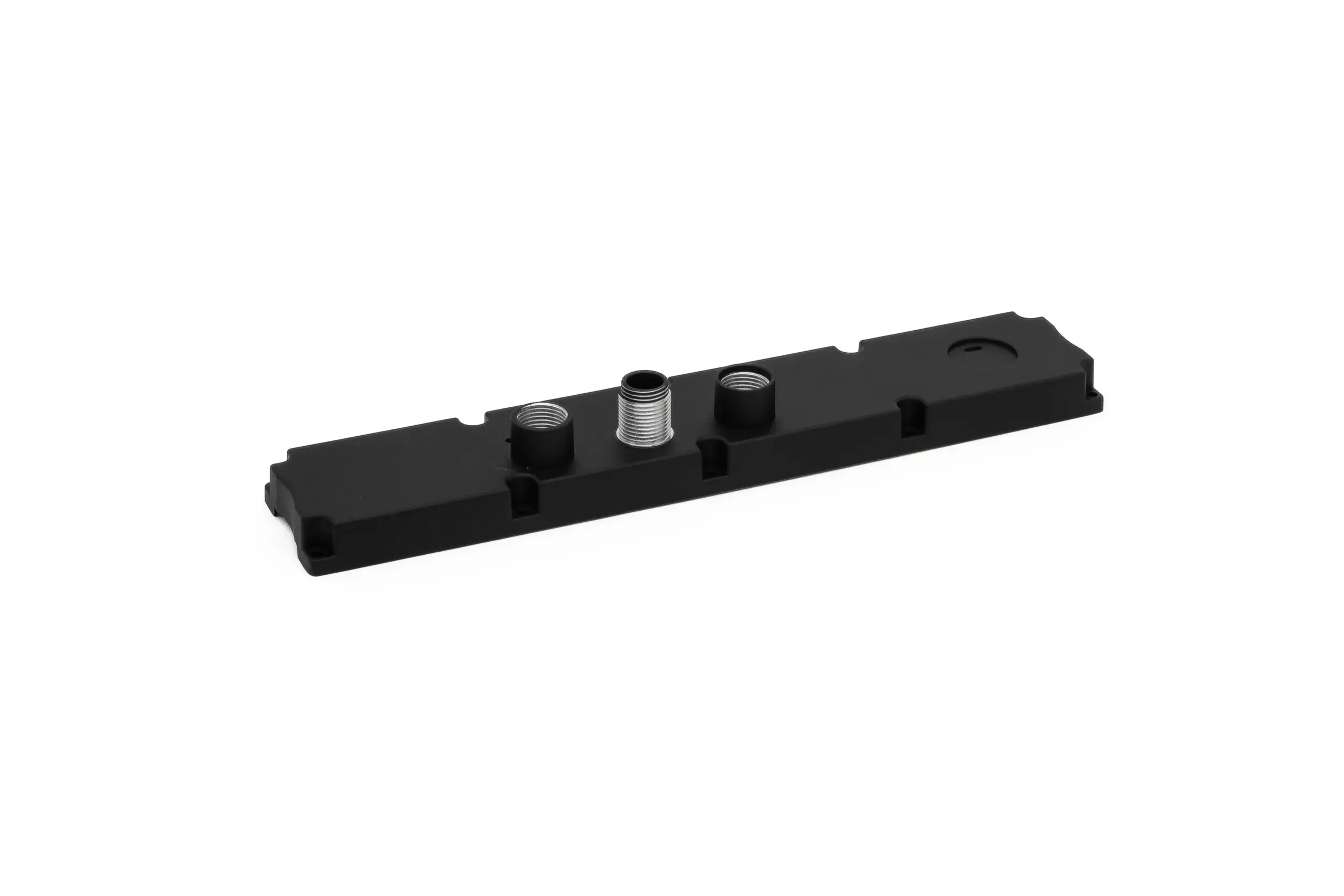 Druckgussteil als Steckergehäuse schwarz eloxiert für Automatisierungstechnik