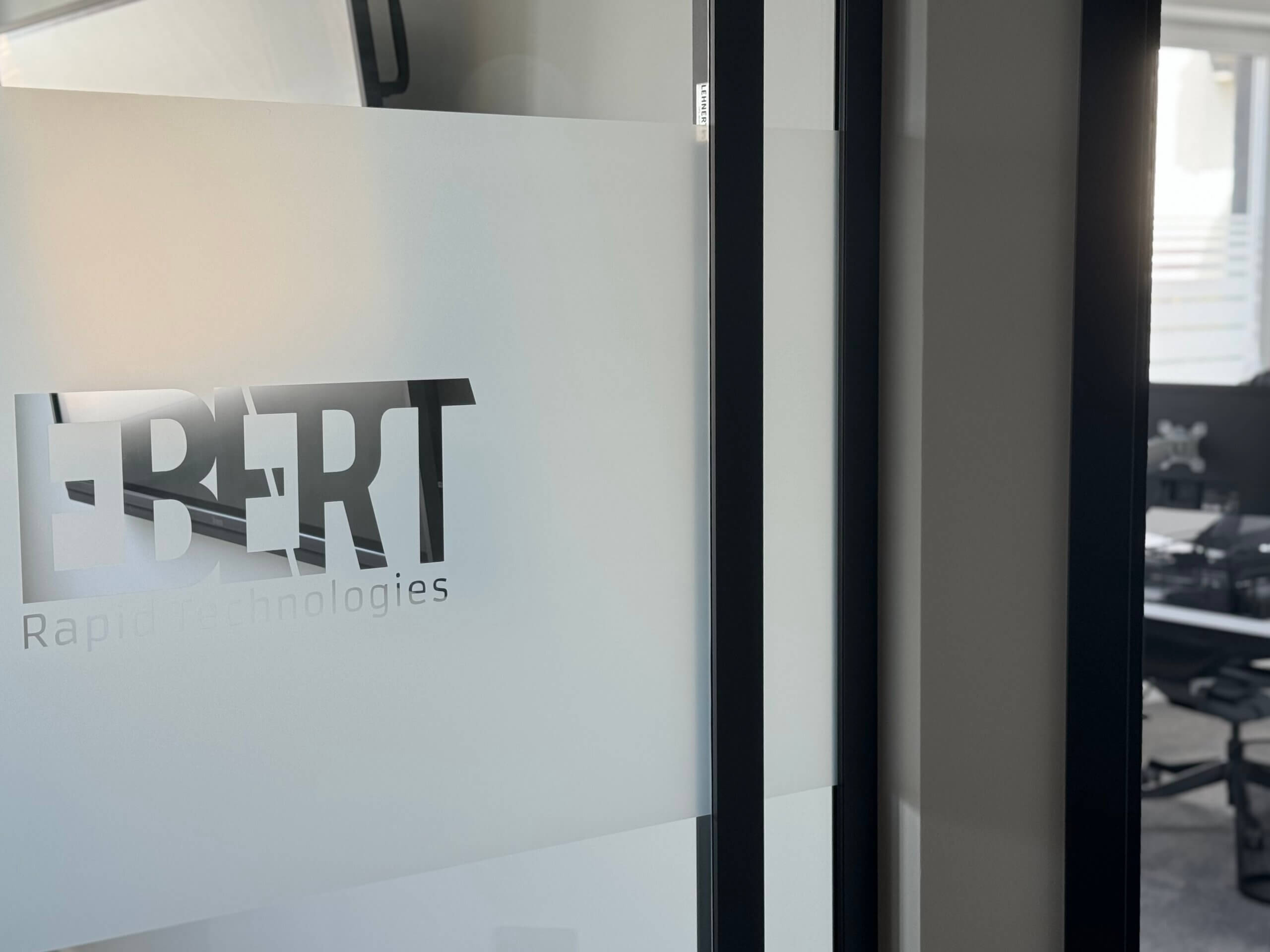 Ansprechpartner » EBERT